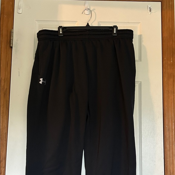Under Armour Black Jogger Pants - Picture 1 of 7